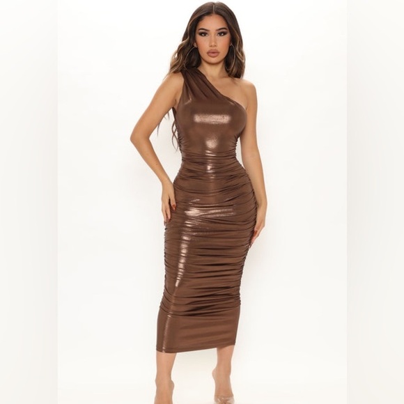 Fashion Nova Dresses & Skirts - FASHION NOVA Kaelynn Metallic Midi Dress - Bronze